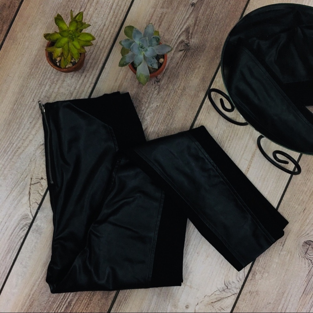 Nasty Gal Faux Leather‎ Skinny Crop Leggings